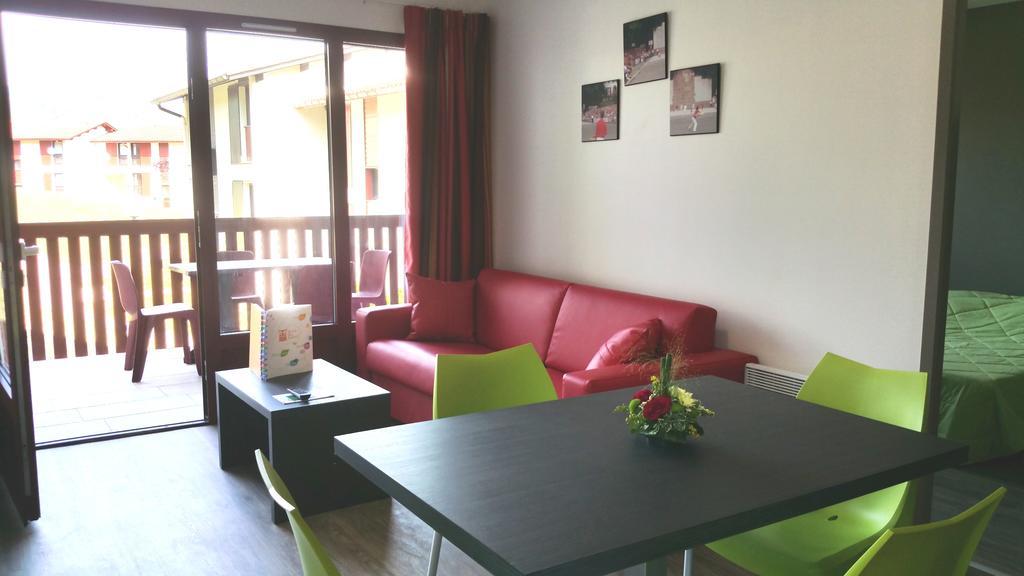 Vvf Pays Basque Saint-Etienne-De-Baigorry Hotel Ruang foto